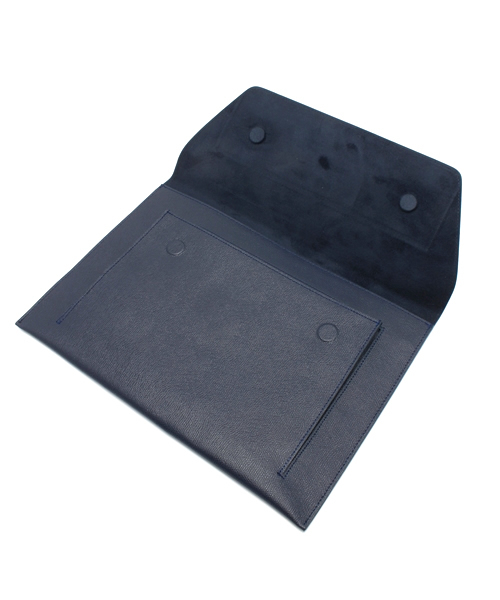 WHO'S WHO gallery（フーズフーギャラリー）の「【TABLE TALK】WELDER CLUTCH（クラッチバッグ・メンズ・ベージュ/ネイビー/ブラック・FREE）」の16枚目の写真