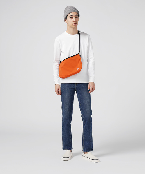 ZOZO（ゾゾ）の「長袖クルーネックTシャツ [MEN]（Tシャツ/カットソー・メンズ・ホワイト/ブラック/ネイビー/カーキ/グレー/ブルー・マルチサイズ）」の7枚目の写真