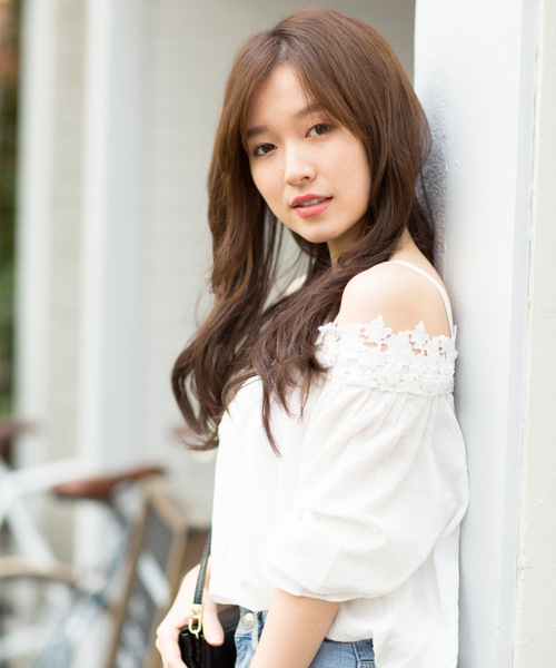 LINEASTORIA（リネアストリア）の「【キューブウィッグ・ロング】キューブウィッグゆるウェイブLight（ウィッグ・レディース・その他2/その他4/その他6/その他7/その他8/その他5/その他1/その他3/その他9/その他10・FREE）」の12枚目の写真