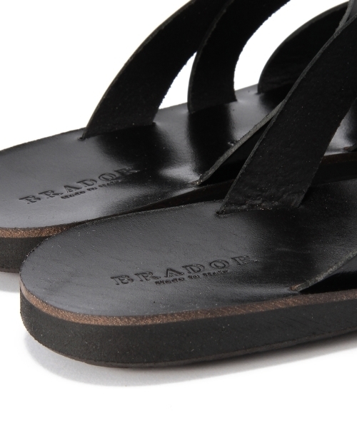 BEAUTY&YOUTH UNITED ARROWS（ビューティーアンドユースユナイテッドアローズ）の「＜BRADOR for BY> LTR SDL/サンダル（サンダル・メンズ・ブラック/ダークブラウン・41/40/42）」の7枚目の写真