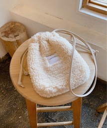 VANNIE U | VANNIE U ボア巾着BAG(ショルダーバッグ)