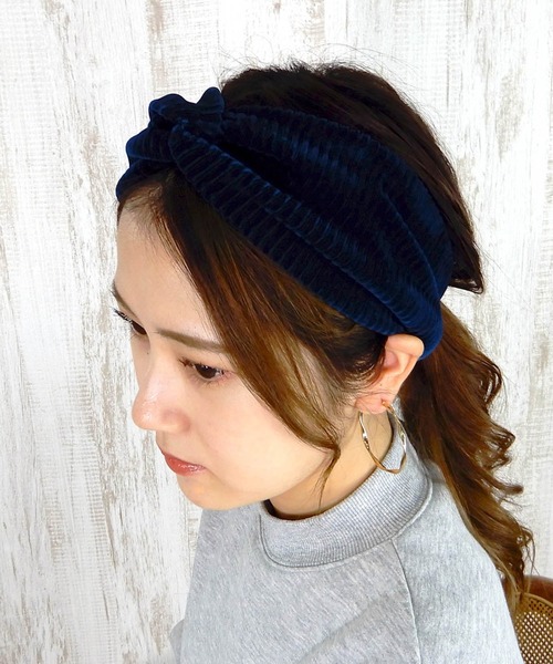 minia（ミニア）の「コーデュロイターバン　[ minia ]　≪2019AW新作≫（ヘアバンド・レディース・モカ/イエロー/アイボリー/グレー/カーキ/ブラック/ネイビー・FREE）」の6枚目の写真