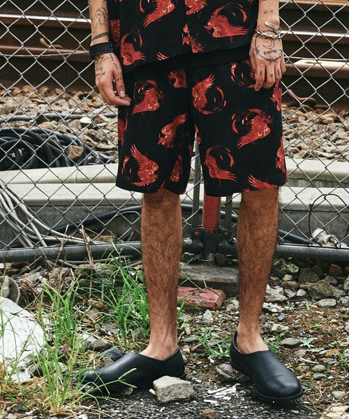 CHORD NUMBER EIGHT（コードナンバーエイト）の「HINOTORI SHORTS（その他パンツ・メンズ・ホワイト×レッド/ホワイト×ブルー/ブラック×レッド/ブラック×ブルー・S/M/L/XL）」の3枚目の写真