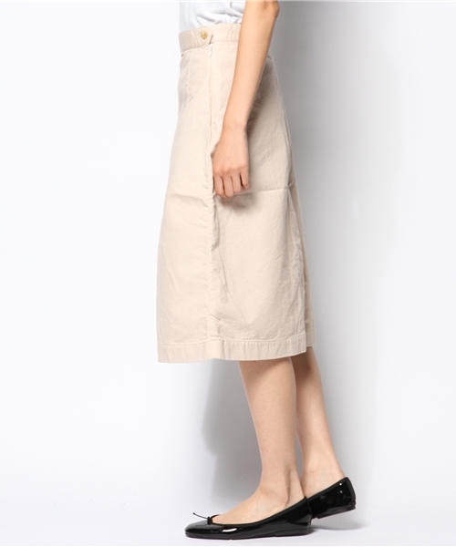 BEAMS BOY（ビームスボーイ）の「◎BEAMS BOY / ドビー ボックスプリーツ ミディアム スカート（スカート・レディース・ベージュ/オリーブ/ネイビー・0/1）」の4枚目の写真