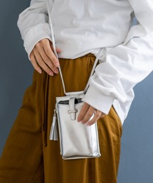 羊革スマホポシェット