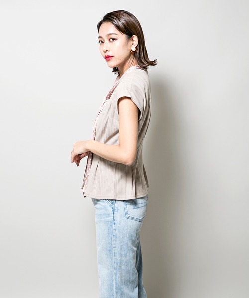 MILLION CARATS(ミリオンカラッツ)の「ドットスカーフリボントップス(Tシャツ/カットソー・レディース・ブラック/ベージュ/オフホワイト・FREE)」の21枚目の写真