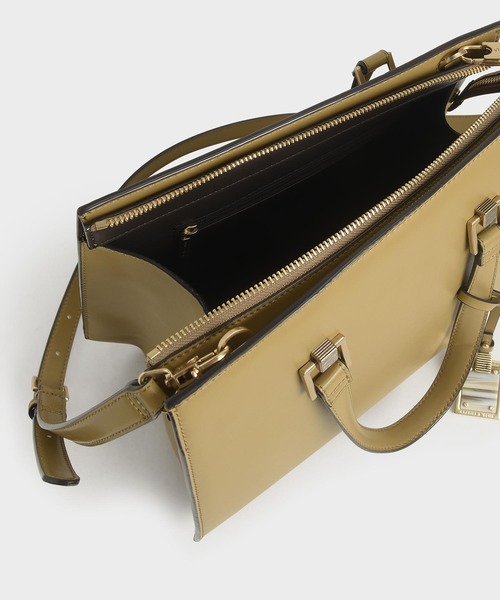 CHARLES & KEITH(チャールズ & キース)の「クラシック ストラクチャードハンドバッグ / Classic Structured Handbag(トートバッグ・レディース・ブラック/カーキ/イエロー/グリーン/クリーム・L)」の22枚目の写真