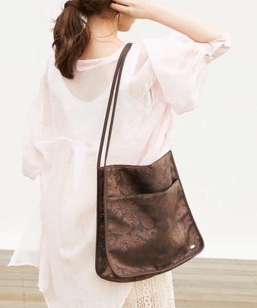 Chico（チコ）の「パイピングメッシュトートバッグ（トートバッグ・レディース・ベージュ/ブラウン/アイボリー/ブラック/ダークブラウン・FREE）」の21枚目の写真