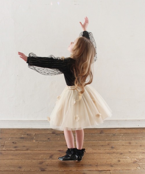 Rora（ローラ）の「ナタリーナ チュールスカート（スカート・キッズ・クリーム・110cm/100cm/120cm/130cm/140cm）」の3枚目の写真