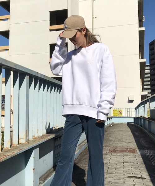 RVCA(ルーカ)の「RVCA/ルーカ ビッグシルエット ロゴスウェット BA044-025(スウェット・レディース・カモフラージュ/ホワイト/ブラック/グリーン・XS/S)」の9枚目の写真