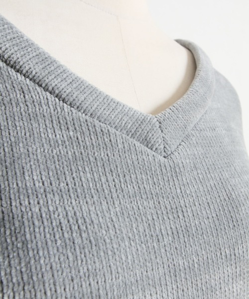 tocco closet(トッコ クローゼット)の「フラワーレース装飾Vネックトップス×フレアスカートのモールニットソーセットアップ(ワンピース・レディース・グレー系その他/ブラウン系その他・M)」の18枚目の写真