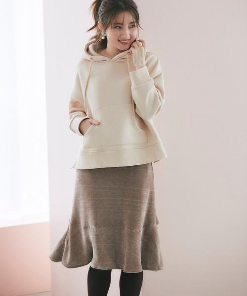 tocco closet(トッコ クローゼット)の「フラワーレース装飾Vネックトップス×フレアスカートのモールニットソーセットアップ(ワンピース・レディース・グレー系その他/ブラウン系その他・M)」の17枚目の写真
