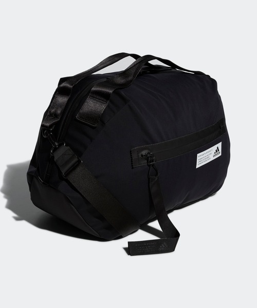 【adidas】FAVORITE DUFFEL BAG ダッフルバッグ adidas(アディダス)の「フェイバリット ダッフルバッグ