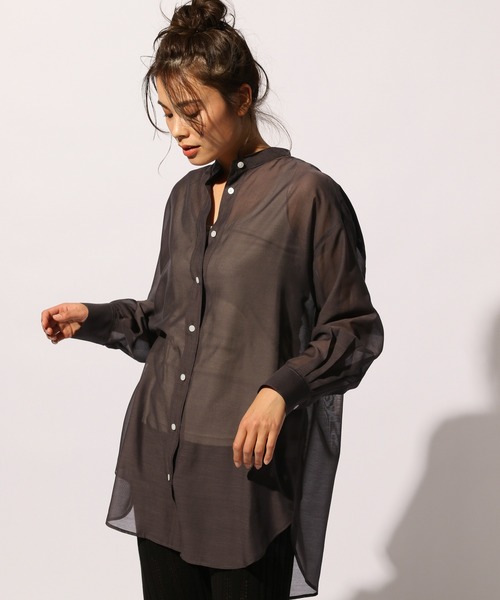 BAYFLOW(ベイフロー)の「バンドカラーシアーシャツ(シャツ/ブラウス・レディース・アイボリー/チャコールグレー/ライトブルー/オレンジ・FREE)」の11枚目の写真