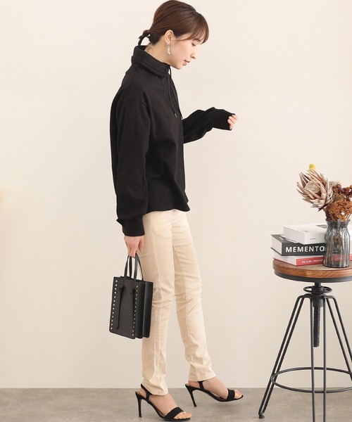 ElegChic(エレグシック)の「ストレッチスキニーパンツ(チノパンツ・レディース・アイボリー/ベージュ/ブラック/チャコール/カーキ/オフホワイト・L/M)」の16枚目の写真