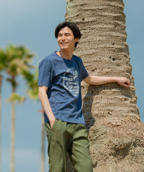 JEANS MATE（ジーンズメイト）の「【ZERO STAIN】サーフプリントＴシャツ　汗染み防止（Tシャツ/カットソー・メンズ・ホワイト/サックスブルー/その他1/その他3/レッド/その他2/ネイビー/ホワイト系その他/カーキ/ブルー/その他4/ピンク系その他/ベージュ/ブルー系その他・MEDIUM/SMALL/X-LARGE/LARGE）」の8枚目の写真