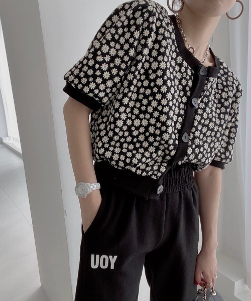 ABITOKYO（アビトーキョー）の「スタンドネック花柄ショルダーブラウス（シャツ/ブラウス・レディース・ブラック/ベージュ/ブルー/ネイビー/イエロー/グリーン/パープル/ピンク・FREE）」の19枚目の写真