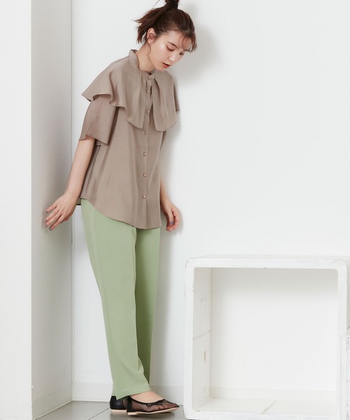 POU DOU DOU（プードゥドゥ）の「センタープレスイージーカラーパンツ（その他パンツ・レディース・ブラック/グリーン/アイボリー・3）」の5枚目の写真