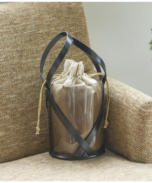 LIPSTAR（リップスター）の「フェイクレザーハンドル巾着付きクリアミニバッグ（ハンドバッグ・レディース・キャメル/ベージュ/ブラック・FREE）」の2枚目の写真
