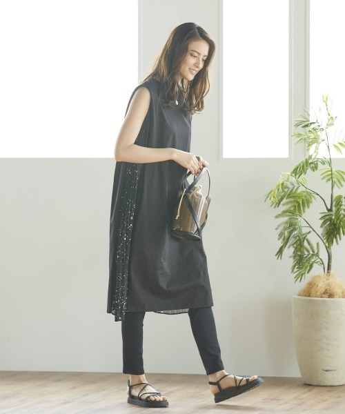 LIPSTAR（リップスター）の「フェイクレザーハンドル巾着付きクリアミニバッグ（ハンドバッグ・レディース・キャメル/ベージュ/ブラック・FREE）」の5枚目の写真