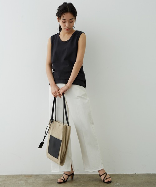 SALON adam et rope'（サロン アダム エ ロペ）の「ドライタッチ2WAYノースリーブプルオーバー（Tシャツ/カットソー・レディース・チャコールグレー/カーキ/ホワイト・FREE）」の6枚目の写真