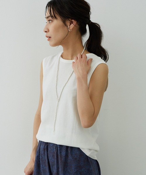 SALON adam et rope'（サロン アダム エ ロペ）の「ドライタッチ2WAYノースリーブプルオーバー（Tシャツ/カットソー・レディース・チャコールグレー/カーキ/ホワイト・FREE）」の10枚目の写真