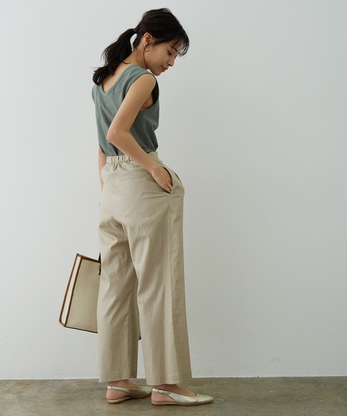 SALON adam et rope'（サロン アダム エ ロペ）の「ドライタッチ2WAYノースリーブプルオーバー（Tシャツ/カットソー・レディース・チャコールグレー/カーキ/ホワイト・FREE）」の19枚目の写真