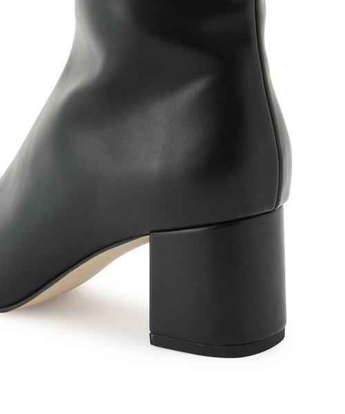 ADAM ET ROPE'（アダムエロペ）の「スクエアストレッチブーツ（ブーツ・レディース・ブラック/ベージュ・23.0cm/23.5cm/24.0cm/24.5cm）」の12枚目の写真