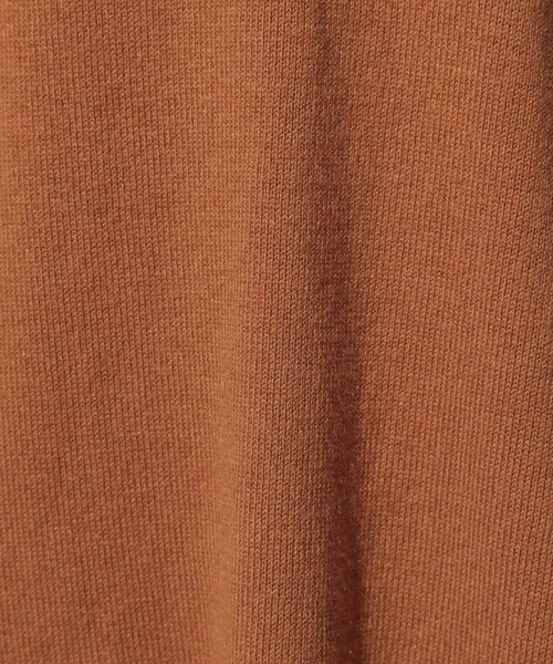 BAYFLOW（ベイフロー）の「シルクミックスVネックプルオーバー（Tシャツ/カットソー・レディース・ブラウン/ブルー/グリーン/アイボリー・SMALL/MEDIUM）」の6枚目の写真