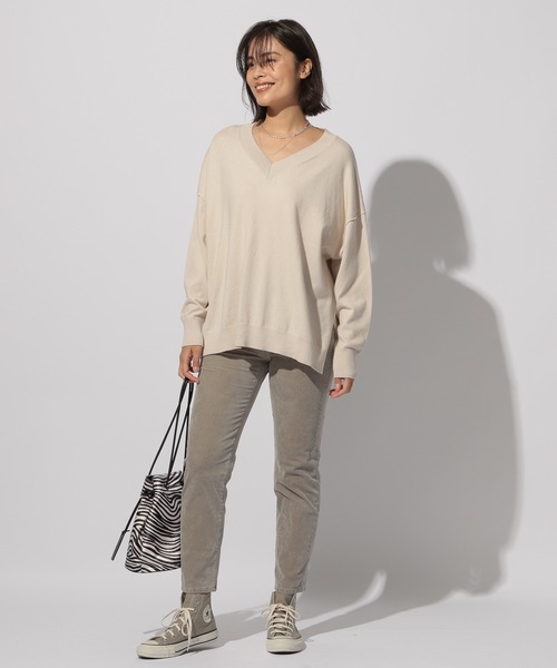 BAYFLOW（ベイフロー）の「シルクミックスVネックプルオーバー（Tシャツ/カットソー・レディース・ブラウン/ブルー/グリーン/アイボリー・SMALL/MEDIUM）」の13枚目の写真