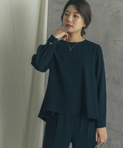 URBAN RESEARCH ROSSO(アーバンリサーチロッソ)の「ダブルクロスフレアブラウス(シャツ/ブラウス・レディース・オフホワイト/モカ/ネイビー・FREE)」の6枚目の写真