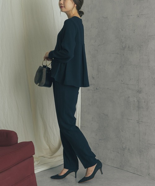 URBAN RESEARCH ROSSO(アーバンリサーチロッソ)の「ダブルクロスフレアブラウス(シャツ/ブラウス・レディース・オフホワイト/モカ/ネイビー・FREE)」の17枚目の写真