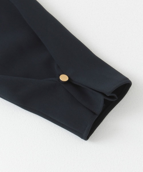 URBAN RESEARCH ROSSO(アーバンリサーチロッソ)の「ダブルクロスフレアブラウス(シャツ/ブラウス・レディース・オフホワイト/モカ/ネイビー・FREE)」の22枚目の写真