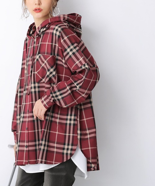 osharewalker（オシャレウォーカー）の「【廃盤】『チェック柄フーディーシャツ』（パーカー・レディース・ネイビー/レッド・FREE）」の2枚目の写真