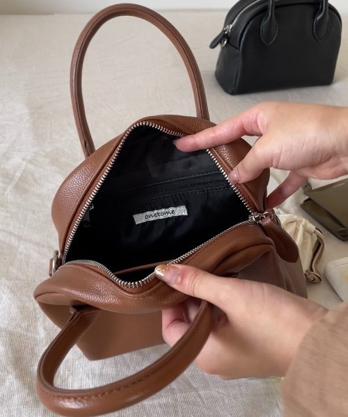onetome(ワントゥーミー)の「ミニボストンバッグ(ボストンバッグ・レディース・ブラック/ブラウン・FREE)」の10枚目の写真