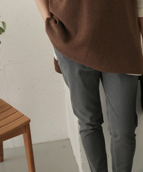 URBAN RESEARCH DOORS(アーバンリサーチドアーズ)の「ストレッチカラーデニムパンツ(その他パンツ・レディース・ベージュ/グレー・38/36)」の5枚目の写真