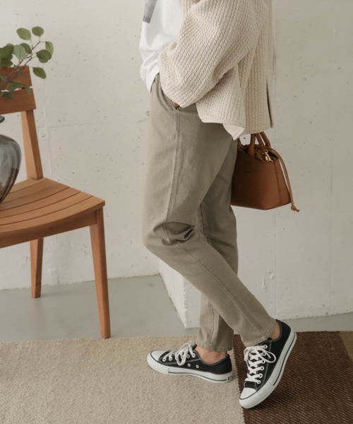 URBAN RESEARCH DOORS(アーバンリサーチドアーズ)の「ストレッチカラーデニムパンツ(その他パンツ・レディース・ベージュ/グレー・38/36)」の17枚目の写真
