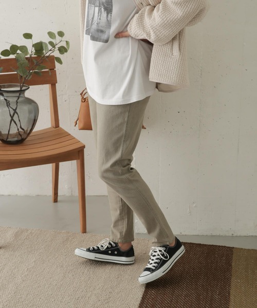 URBAN RESEARCH DOORS(アーバンリサーチドアーズ)の「ストレッチカラーデニムパンツ(その他パンツ・レディース・ベージュ/グレー・38/36)」の19枚目の写真