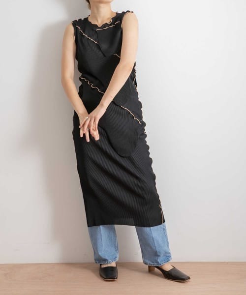 kotohayokozawa（コトハヨコザワ）の「kotohayokozawa　no sleeve dress（ワンピース・レディース・ブラック/ネイビー/オレンジ/アイボリー・FREE）」の10枚目の写真