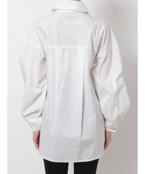 EMODA（エモダ）の「タックショルダーロングシャツ（シャツ/ブラウス・レディース・ホワイト/ブラック・FREE）」の17枚目の写真