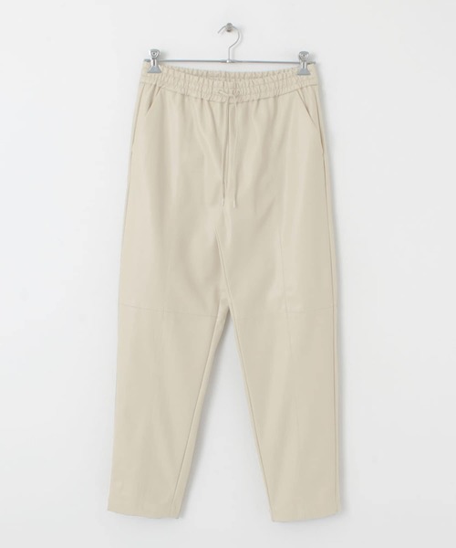 URBAN RESEARCH（アーバンリサーチ）の「GOODBETTERBEST　ECOレザーイージーパンツ（その他パンツ・メンズ・ブラック/アイボリー・2/1）」の8枚目の写真