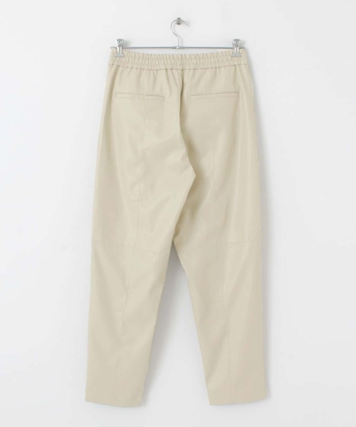 URBAN RESEARCH（アーバンリサーチ）の「GOODBETTERBEST　ECOレザーイージーパンツ（その他パンツ・メンズ・ブラック/アイボリー・2/1）」の9枚目の写真