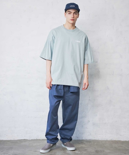 SILAS(サイラス)の「BASIC OLD LOGO S/S TEE サイラスベーシックオールドロゴ半袖Tシャツ/ プリント オーバーサイズ(Tシャツ/カットソー・メンズ・ライトブルー/ネイビー/ブラック/チャコールグレー/ホワイト・LARGE/MEDIUM/X-LARGE)」の16枚目の写真