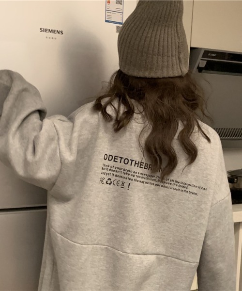 CLEA（クレア）の「バッグロゴプリントオーバー長袖Tシャツ/トップス（Tシャツ/カットソー・レディース・ホワイト/ブラック/グレー・FREE/L/M/XL）」の12枚目の写真