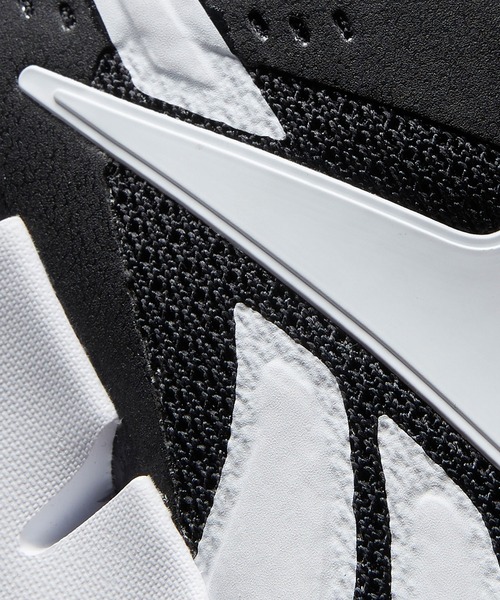 Reebok（リーボック）の「ジグ ダイナミカ 2 / ZIG DYNAMICA 2 /（スニーカー・キッズ・ブラック×ホワイト・23.0cm/23.5cm/24.0cm/24.5cm/22.5cm/25.0cm）」の5枚目の写真