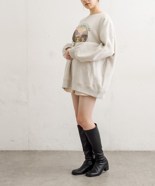 OLIVE des OLIVE（オリーブデオリーブ）の「ゆるプリントプルオーバー（スウェット・レディース・ライトグレー/アイボリー/ラベンダー/スミクロ・FREE）」の18枚目の写真