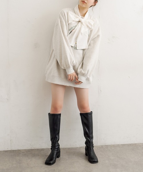 OLIVE des OLIVE（オリーブデオリーブ）の「ゆるプリントプルオーバー（スウェット・レディース・ライトグレー/アイボリー/ラベンダー/スミクロ・FREE）」の22枚目の写真