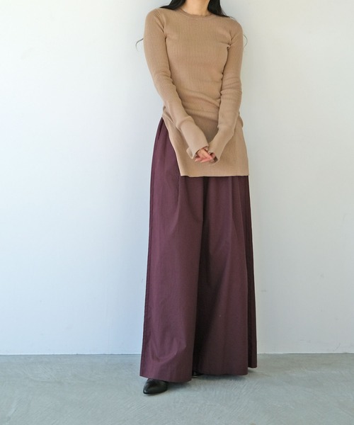 AKTE(アクテ)の「サイドスリットリブニットプルオーバー(ニット/セーター・レディース・イエロー/ベージュ・FREE)」の13枚目の写真