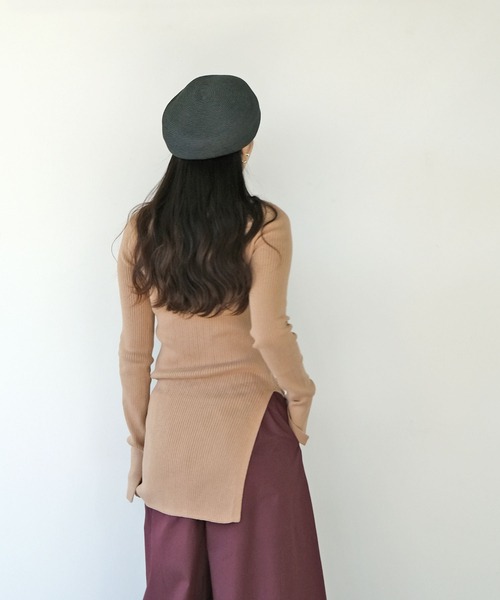 AKTE(アクテ)の「サイドスリットリブニットプルオーバー(ニット/セーター・レディース・イエロー/ベージュ・FREE)」の19枚目の写真