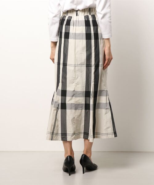 PICCIN（ピッチン）の「チェック柄マーメイドスカート（スカート・レディース・ホワイト/ネイビー/ブラック・M）」の5枚目の写真